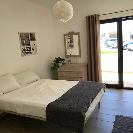 Ground Floor Baiona Club Flat بورش